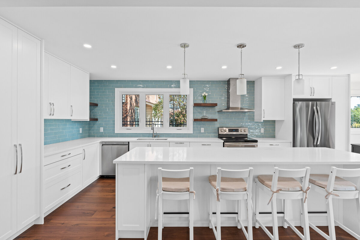 Bright Warm Kitchen Main Floor Reno Urbanomic Interiors (3)