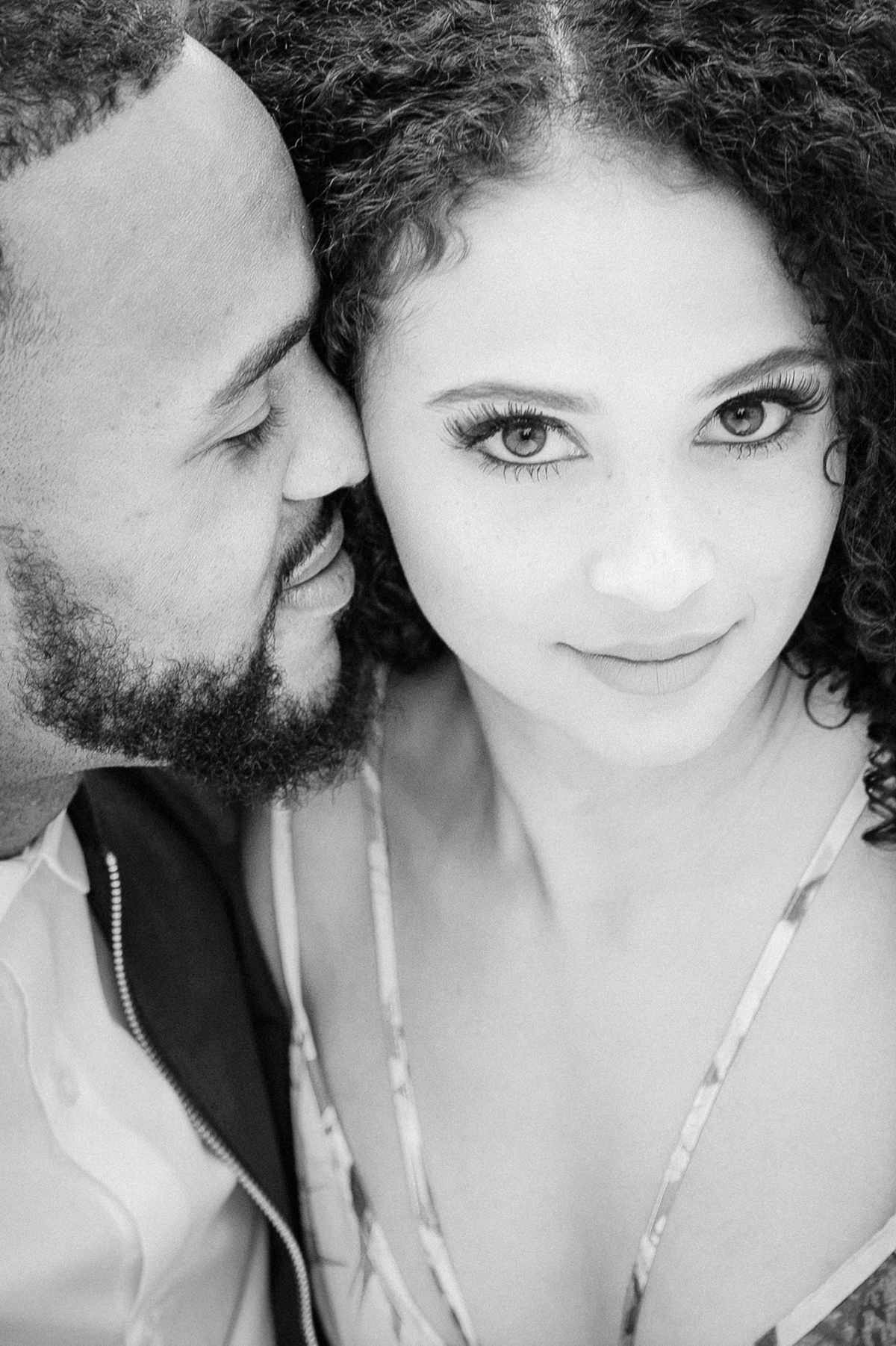 close-up-engagement-portrait-black-and-white