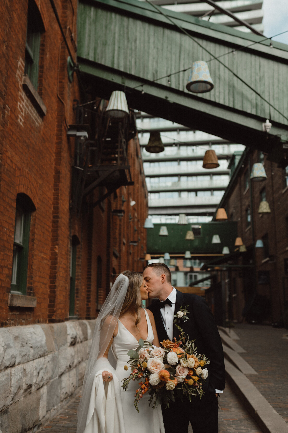 AllieJenningsPhoto-MCGregWedding-SNEAKPEEKS-37