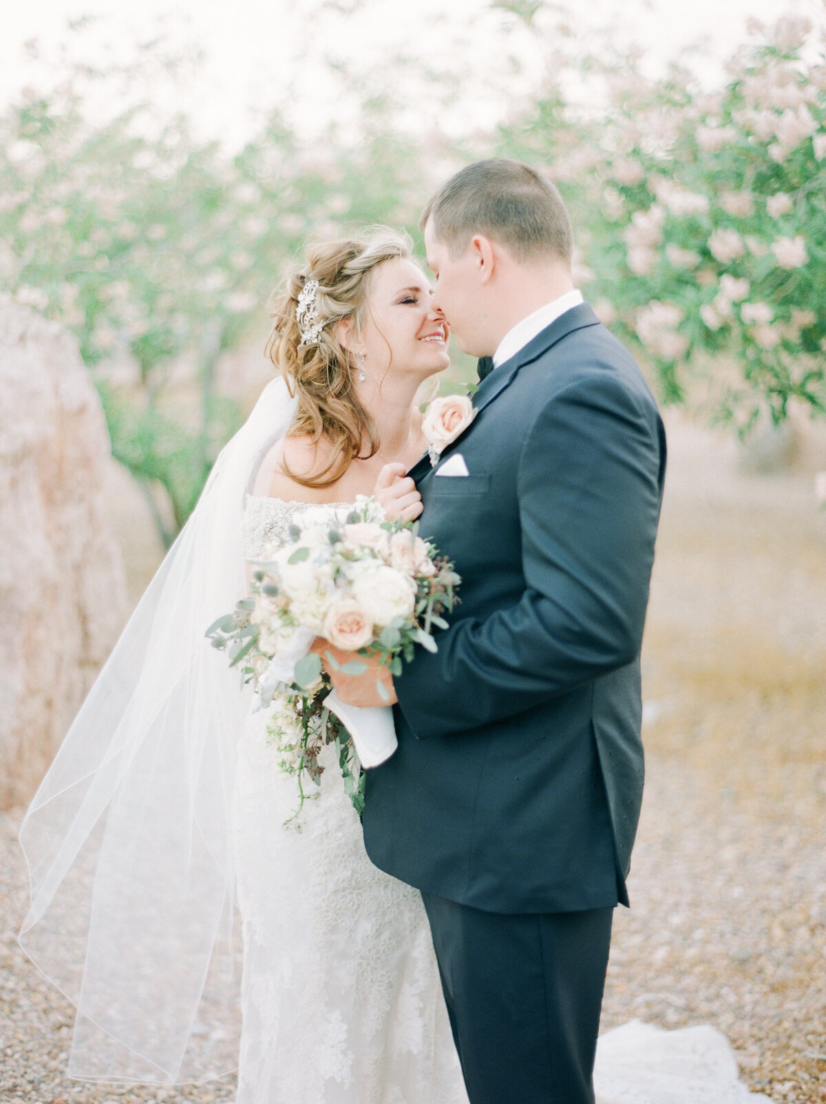 Paxton + Steven Sneak-1042