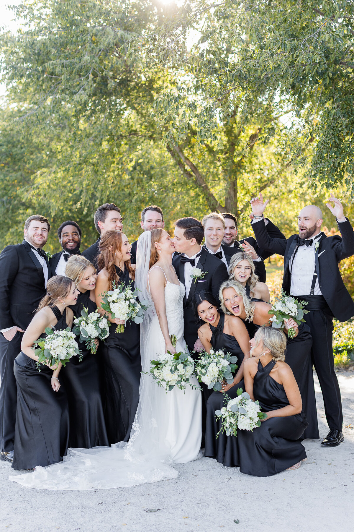 bridal party photos in Forest Park St. Louis Missouri