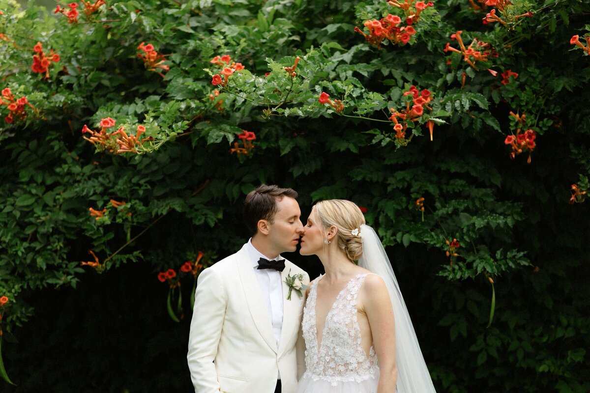 Troutbeck_NY_wedding_LevKuperman_71