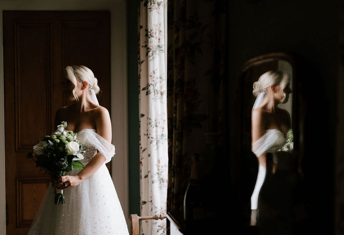Nicola-Campbell-Timeless-Wedding-Photographer-Scotland-Errol-Park-Siobhan&Cameron-23