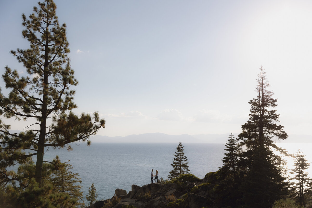 A stunning engagement session at Lake Tahoe, featuring breathtaking views and a refined, documentary wedding photography style.