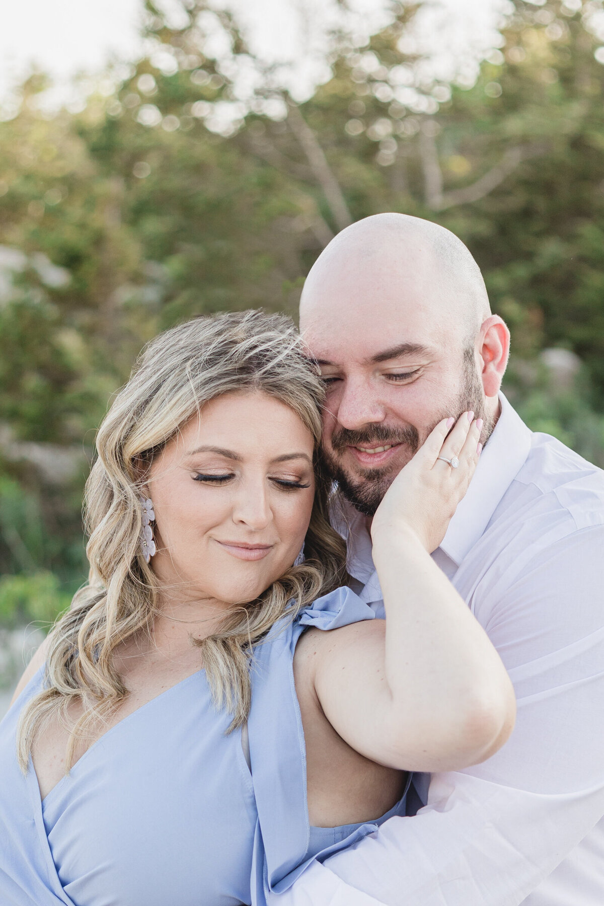 An intimate engagement session at Wingearsheek beach