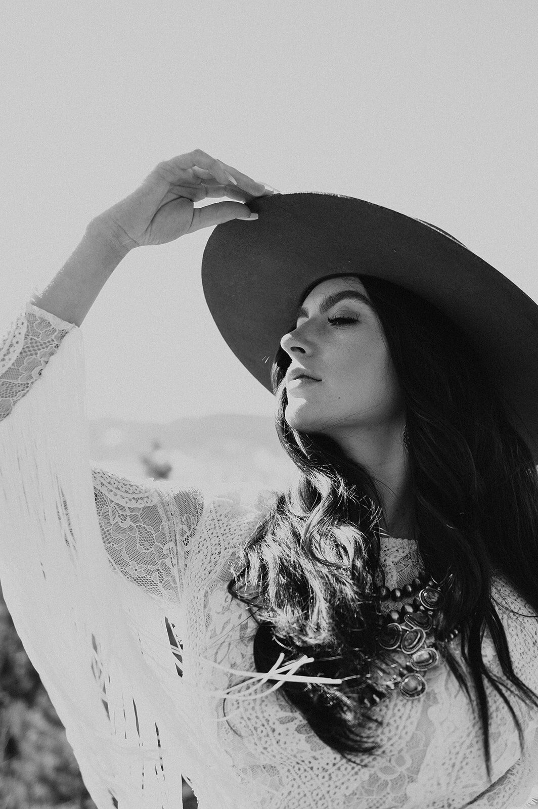 western-boho-glacier-park-elopement-presley-gray-photo-9039