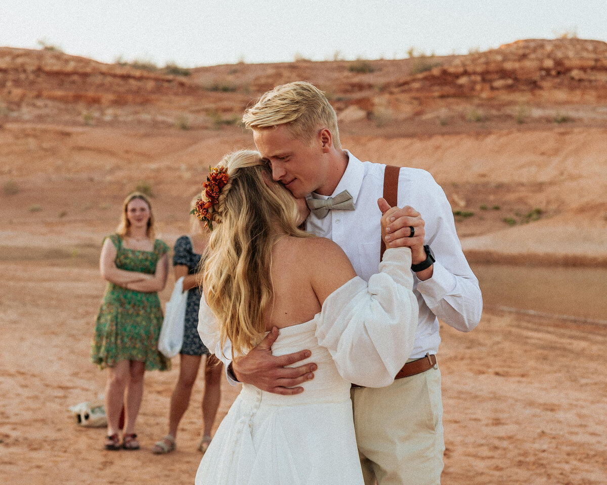 R + M _ Destination Wedding _ Lake Powell _ Utah-675