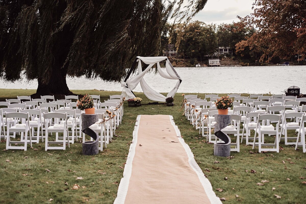 West Bloomfield, Michigan Lakeside Wedding_384