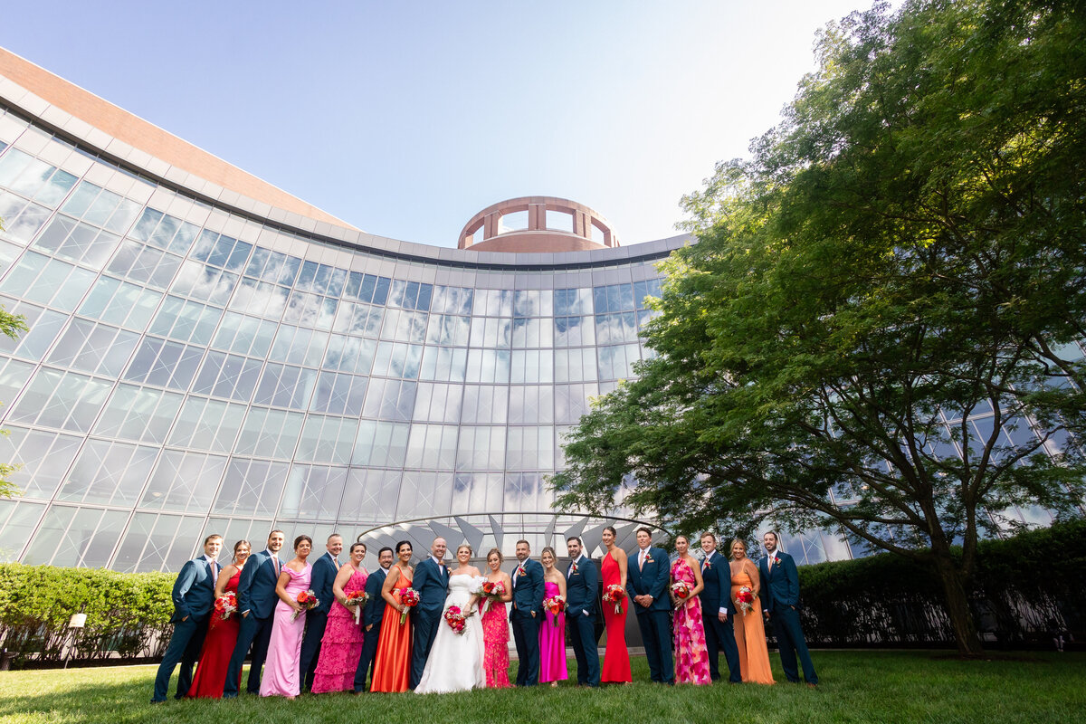 colorful-seaport-wedding-boston-lisa-gilbert-photography-15