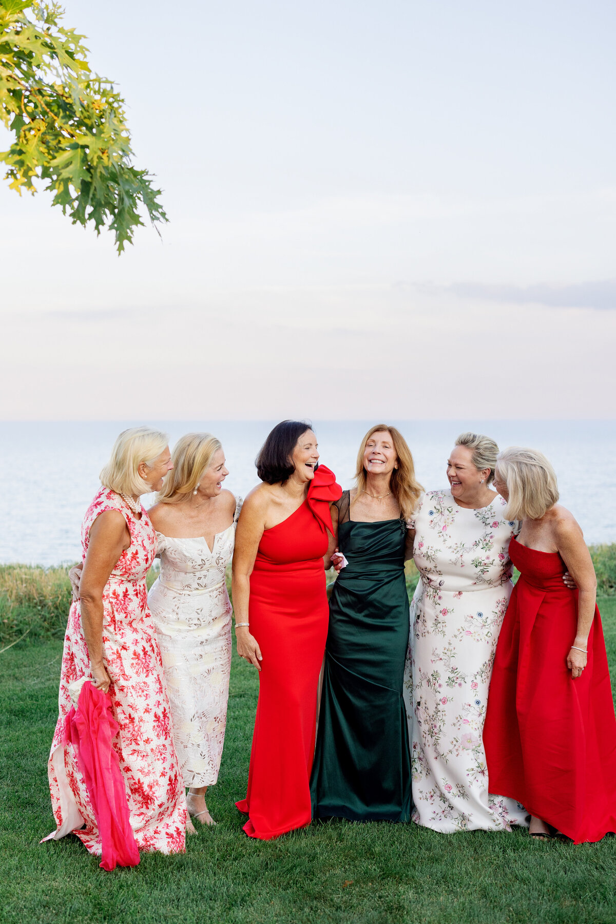 shoreacres-lake-bluff-tent-wedding-by-olivialeigh-4