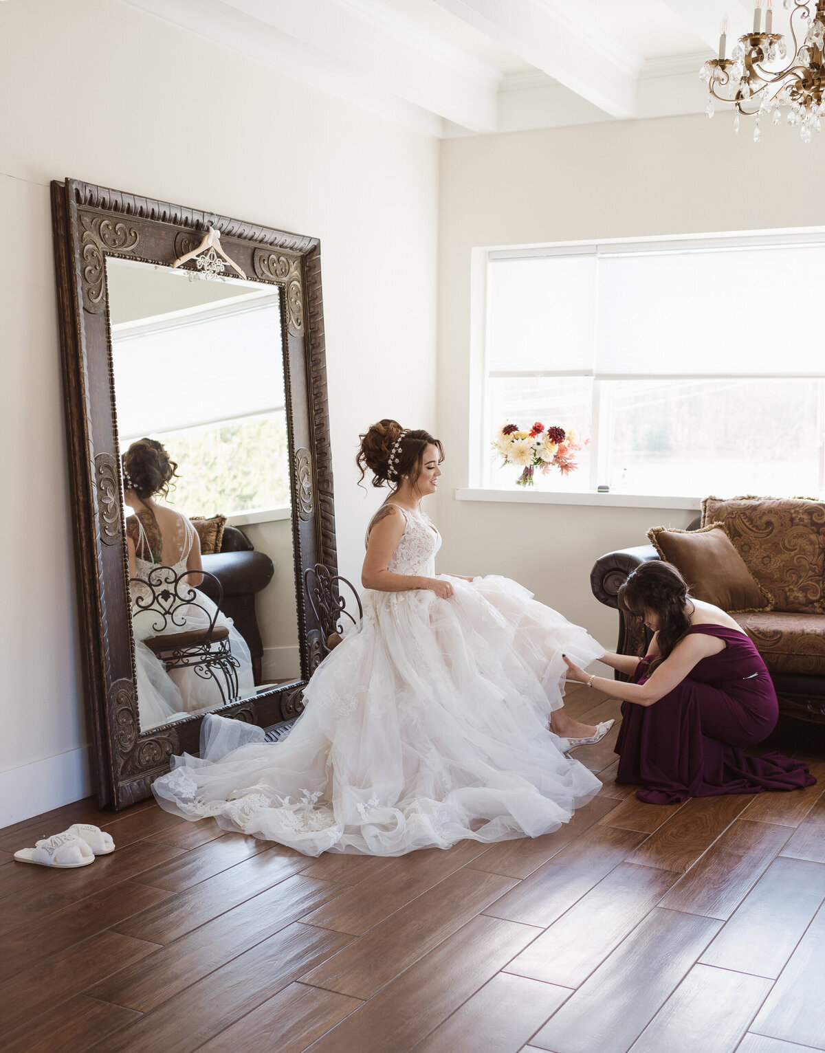 whimsical-wedding-photographer-nj-by-suess-moments-at-the-perona-farms-refinery
