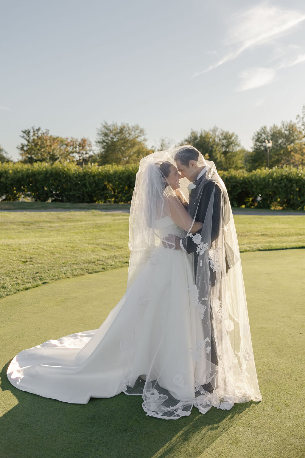 wedding-photography-at-the-springfield-country-club-ma-8