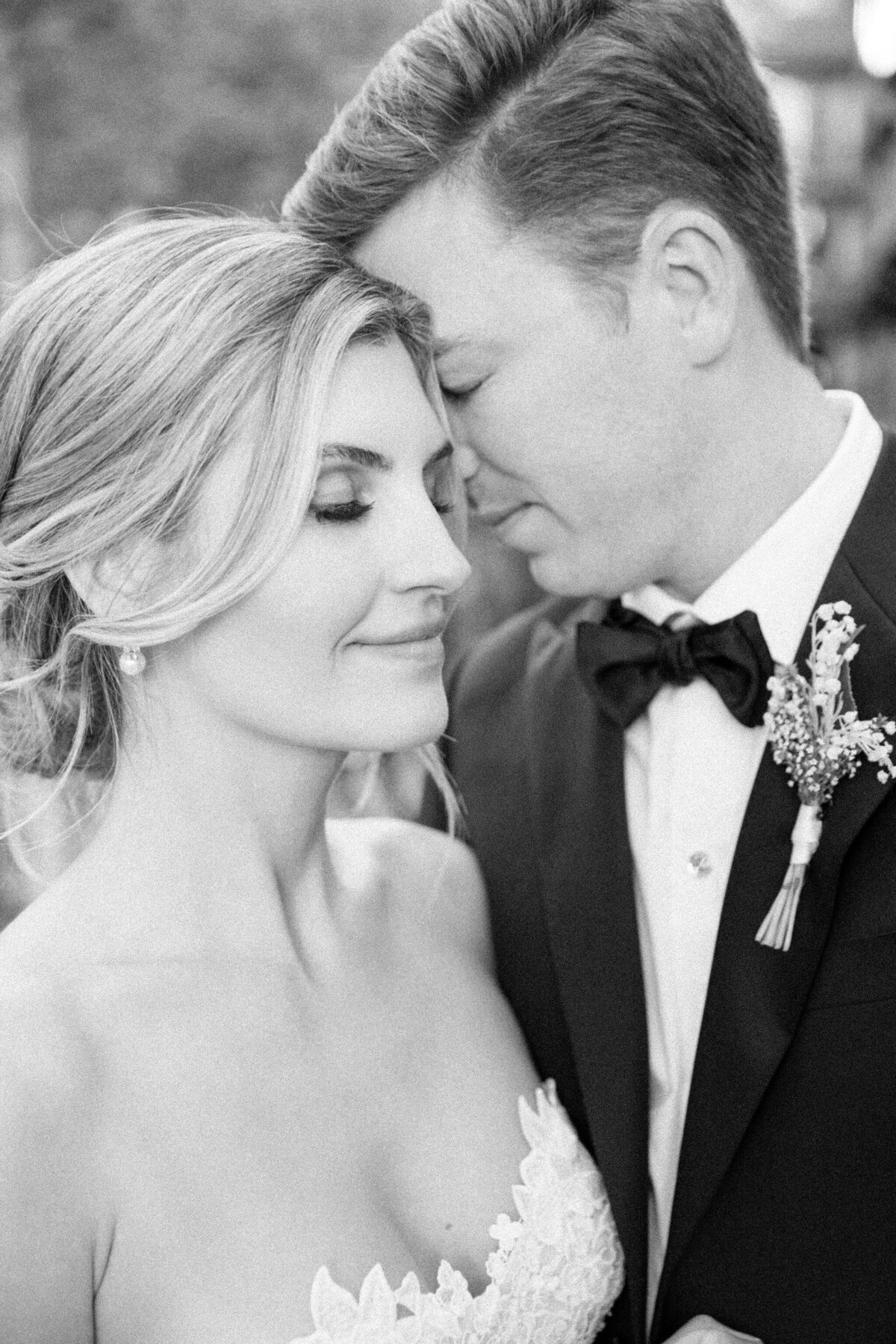 Four-Seasons-Vail-Wedding-Weekend-Kaylyn-and-Carson-Glimpse-Andrea-Stark-Photo-84