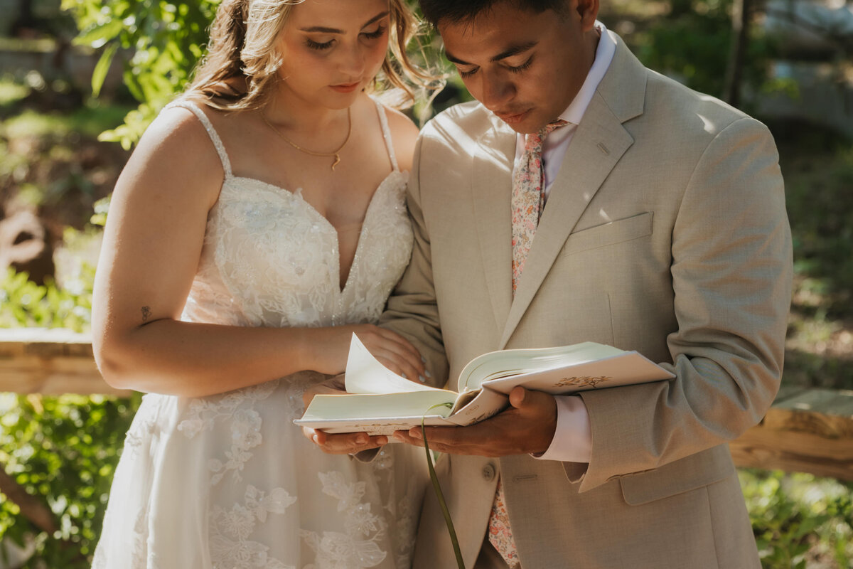 Abby Herron Photography Dallas Texas Travel Weddings and Lifestyle Photographer Wedding Photos for Nick and Sophia FirstLook-37