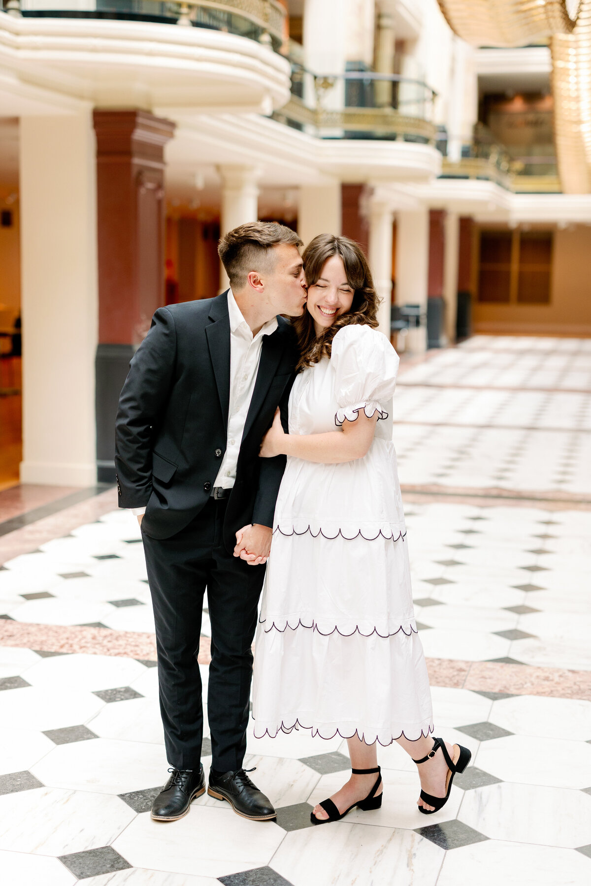 national-portrait-gallery-engagement-session-washington-dc-16