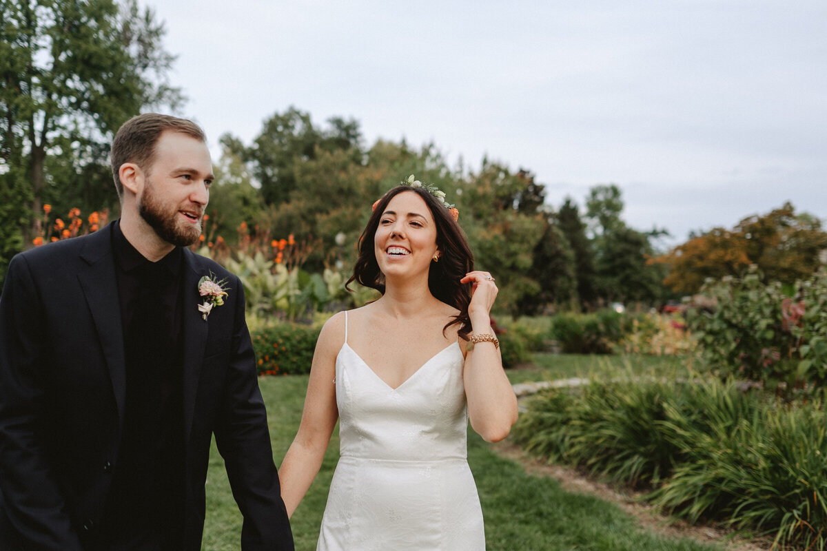 documentary photographer garden greenhouse wedding-181