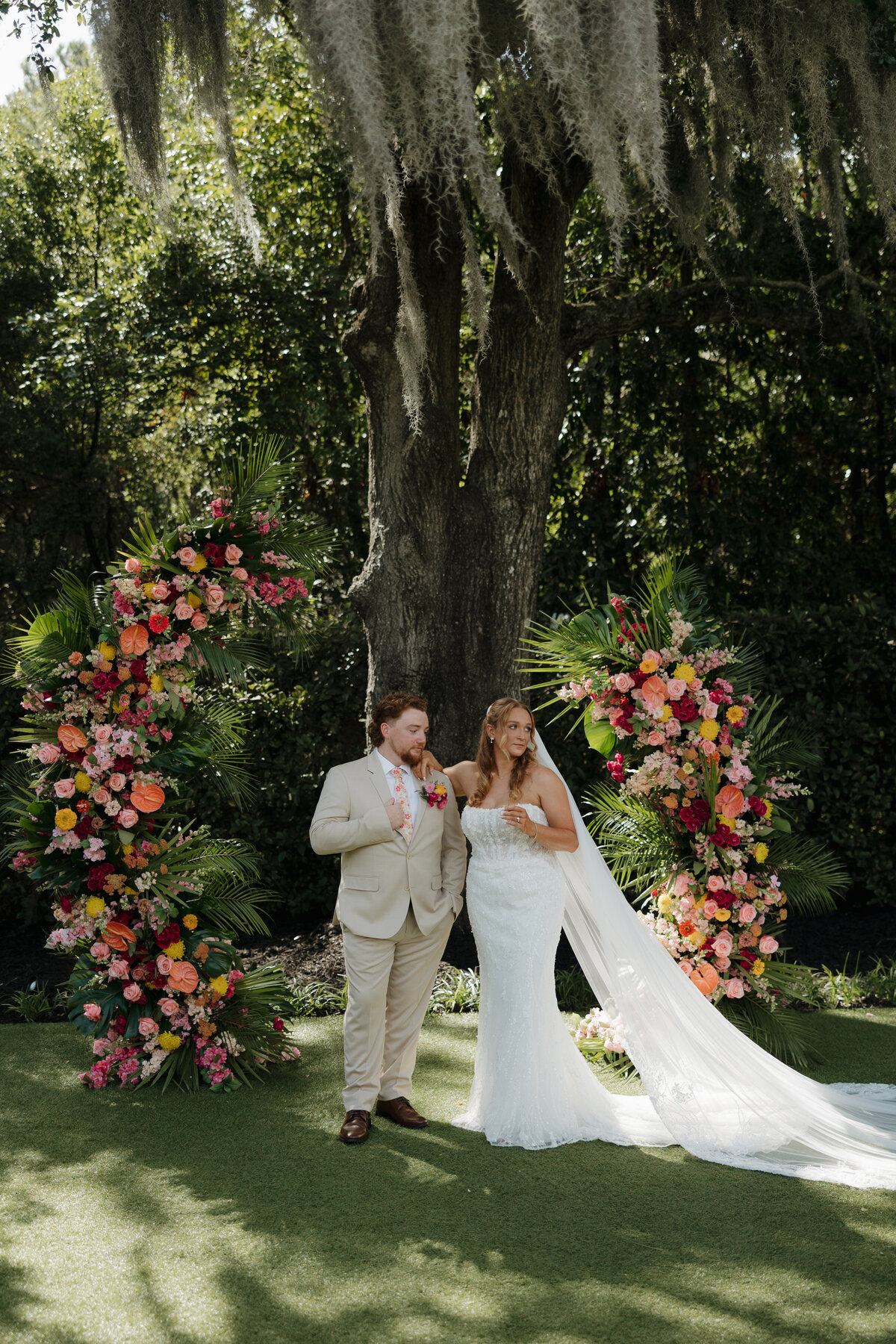 Morgan + Patrick Sneak Peeks-60