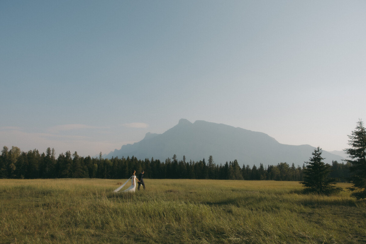 VPC-BANFF-INTIMATE-WEDDING-67