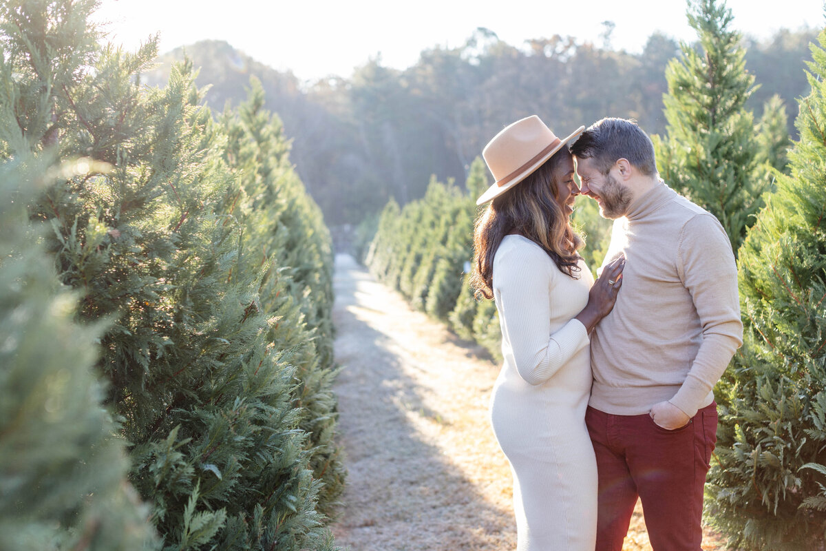 ChristmasTreeFarmMinisGreenvilleSCJennyMacyPhotography-Megan13
