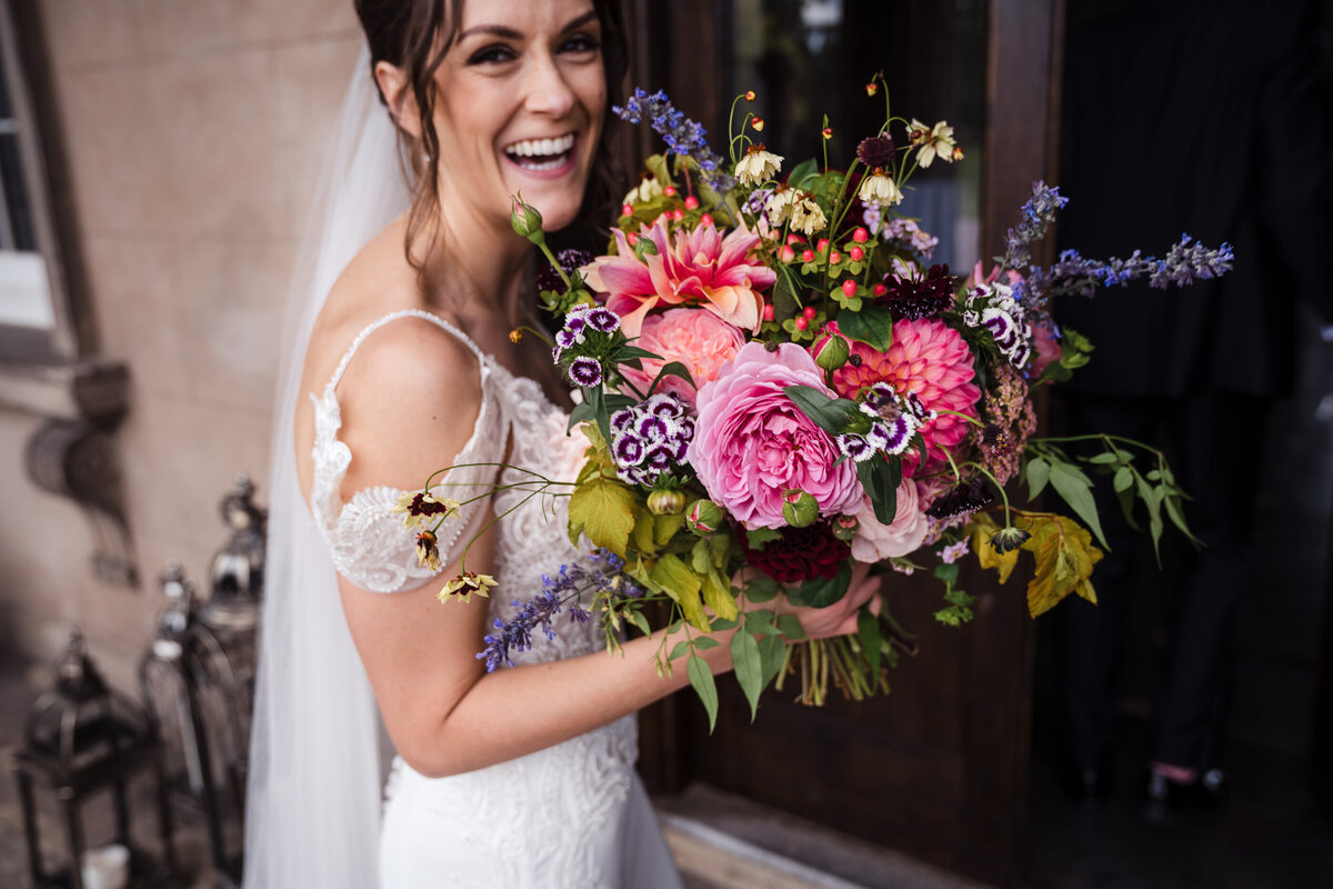 colourful-davenport-house-wedding-photography-604