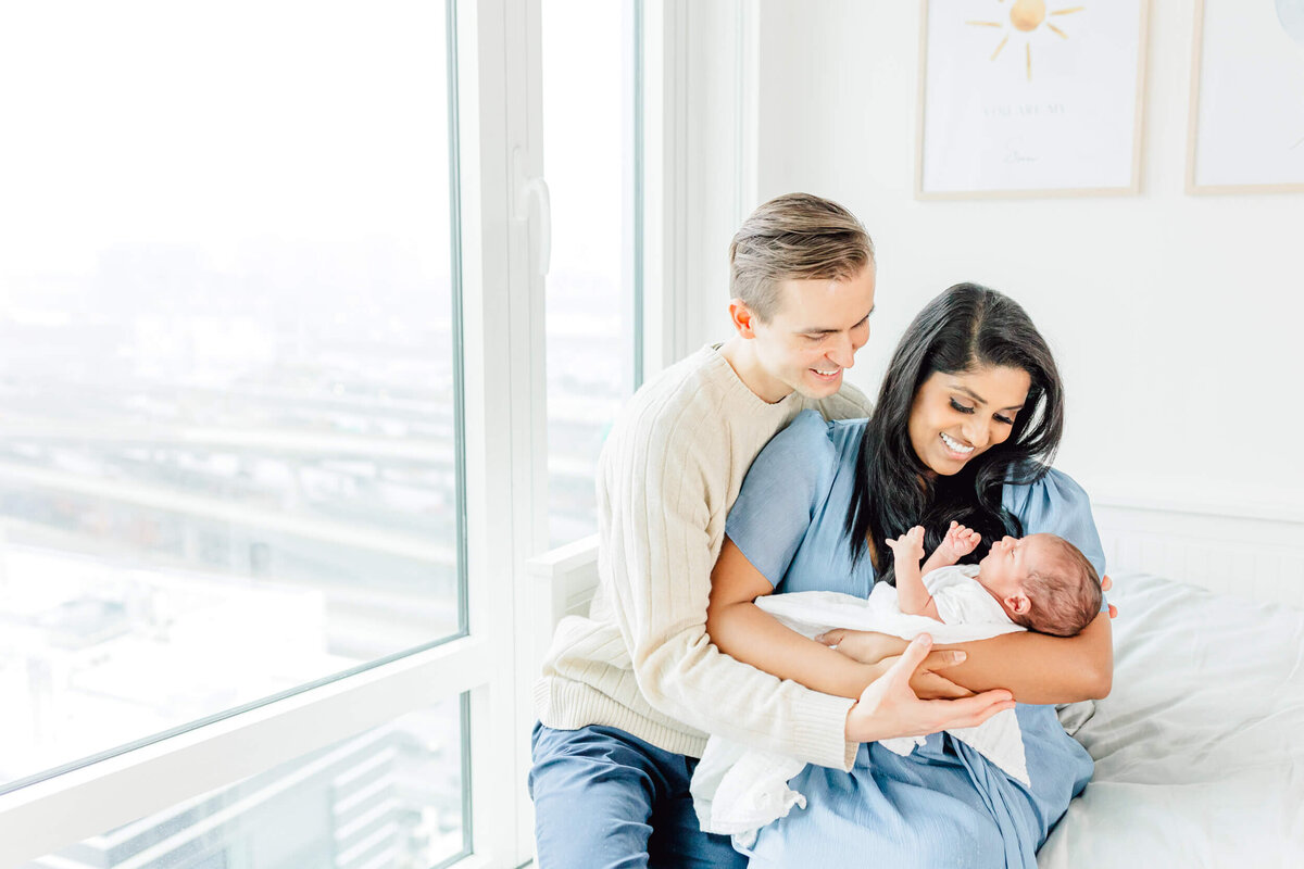 Boston-Newborn-Photographer-In-Home-Session-1 (1)