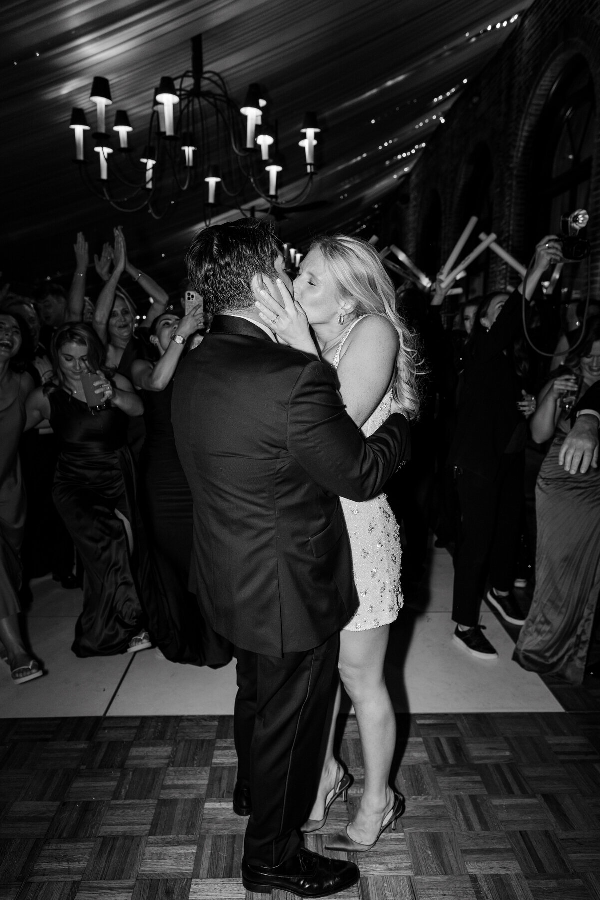 SSP-Sarah-Nicholas-Wedding-SneakPeek-220