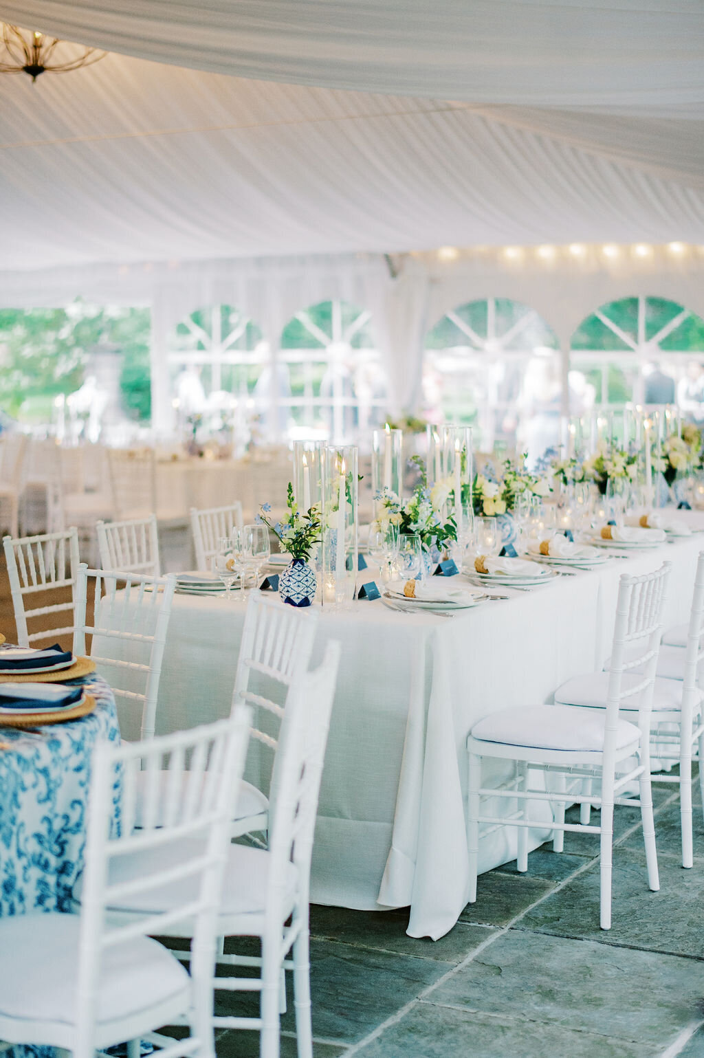 brielle-davis-events-strong-mansion-summer-white-blue-wedding-202