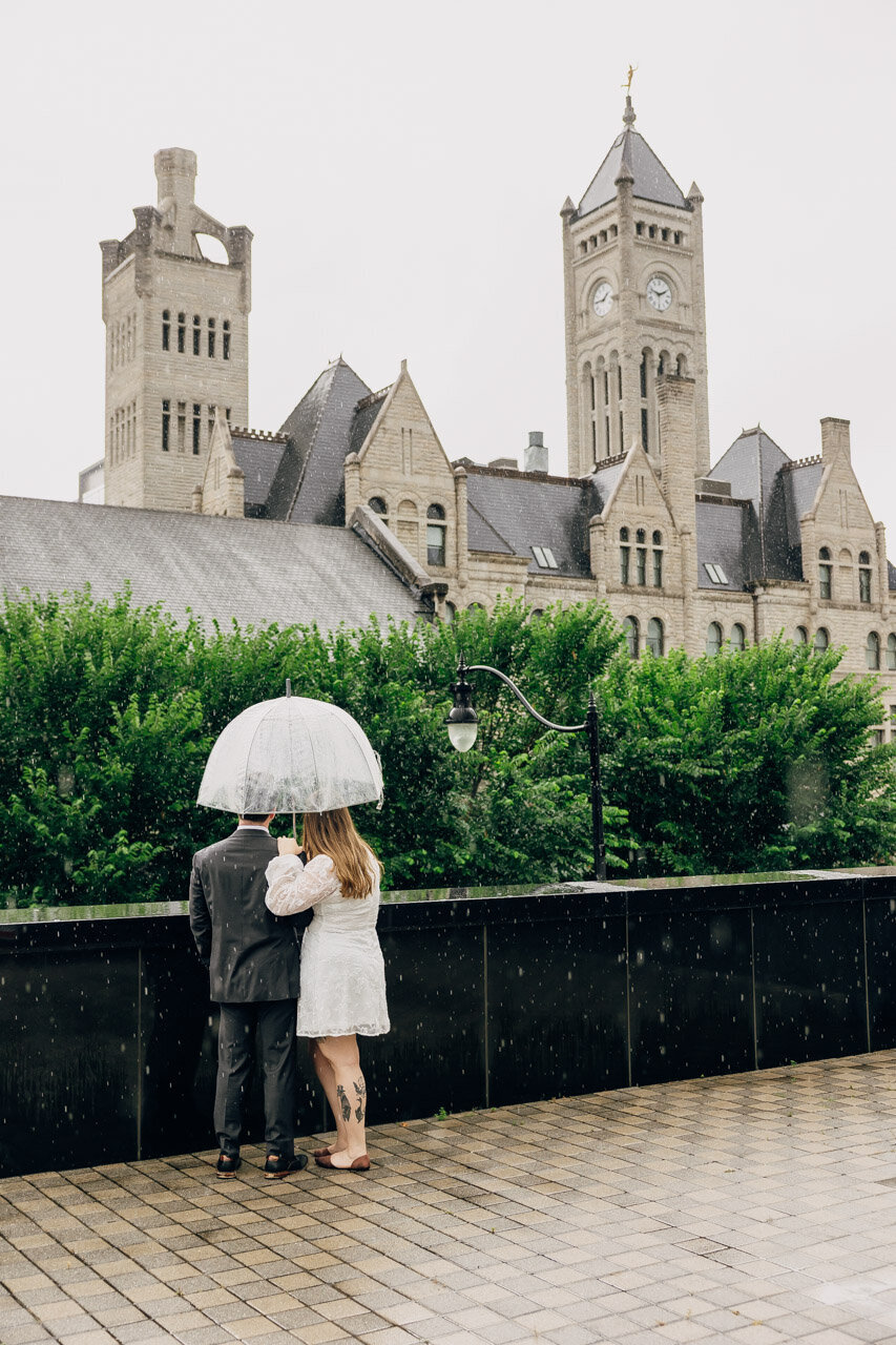 Frist-Museum-Downtown-Nashville-Engagement-Session-95