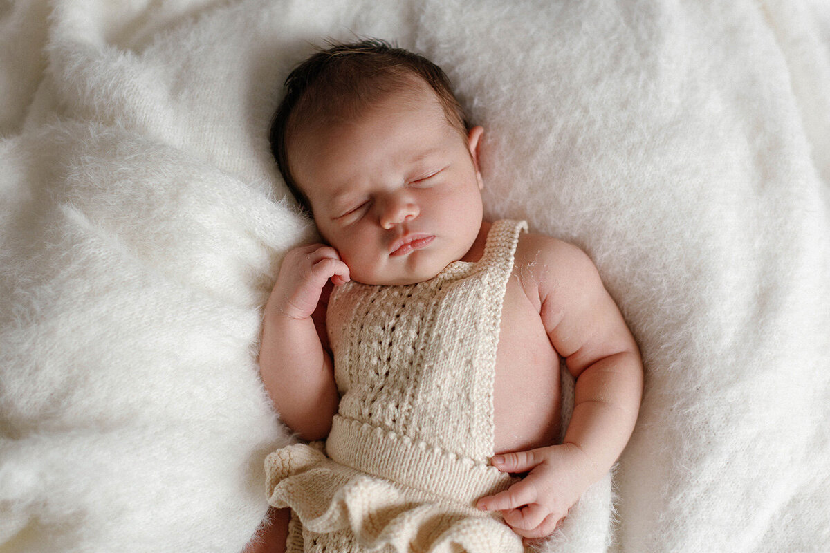 In-home newborn photographer sutherland shire