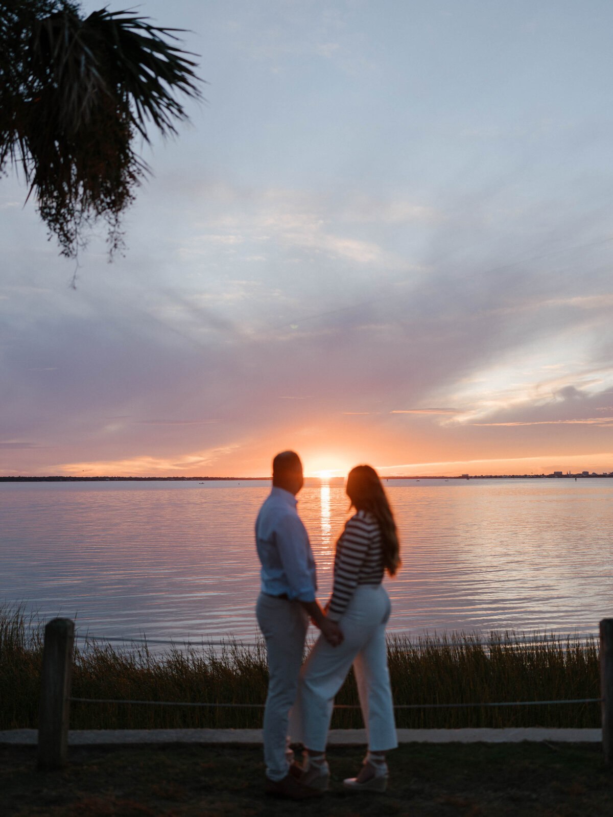 downtown-charleston-engagement-session-meg-andrew-055