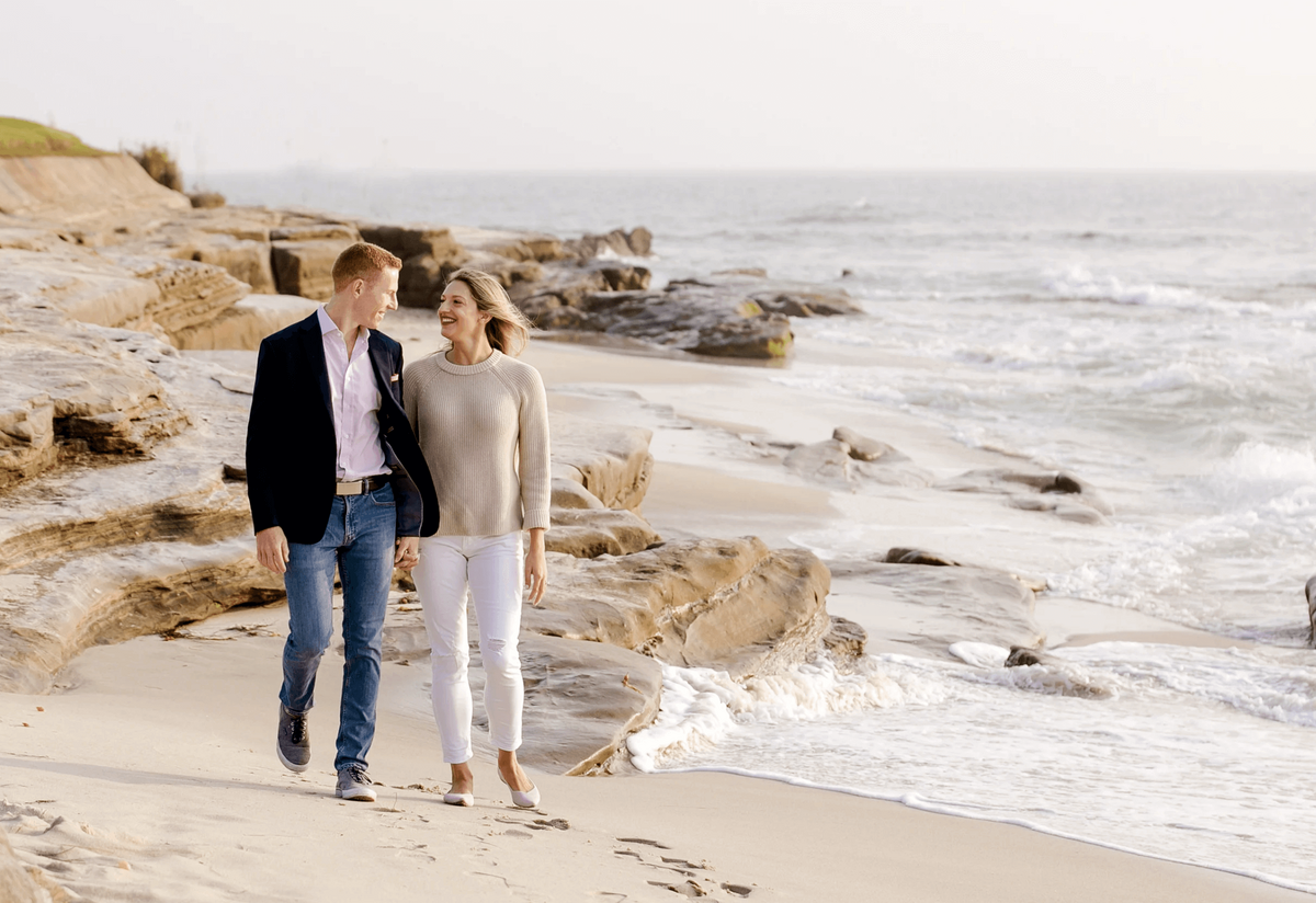 la-jolla-beach-engagement-session