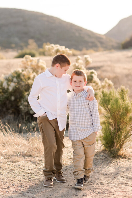 brothers-walking-at-mission-trails-san-diego