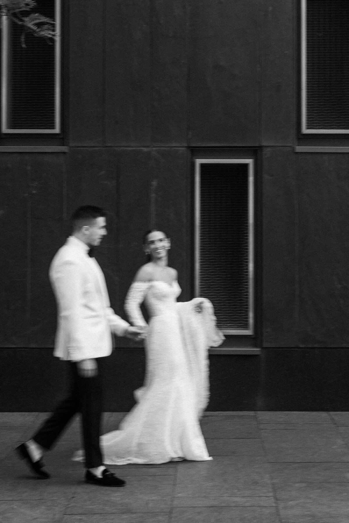 515-Four-Seasons-Toronto-Canada-Bailey-Cody-Wedding-27