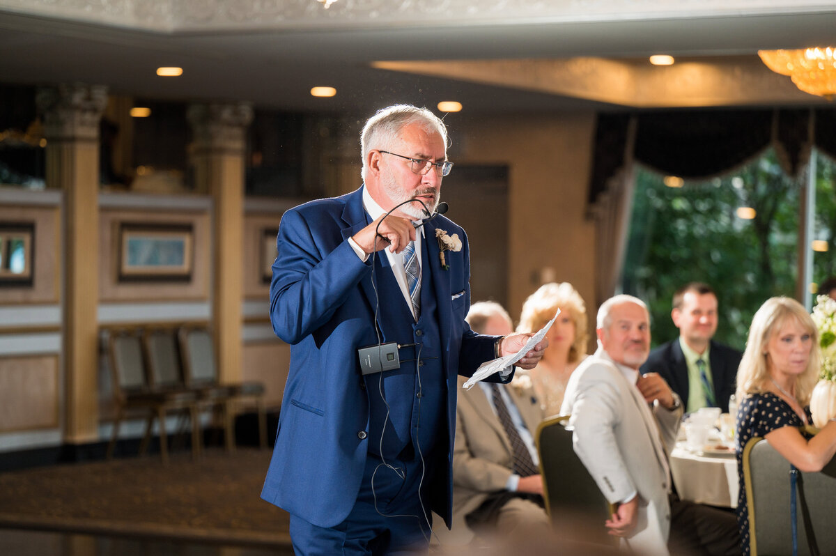 lemont restaurant dad giving toast during wedding reception