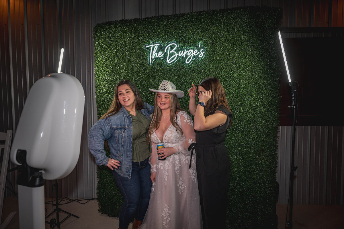 San-Antonio-Photo-Booth-Wedding