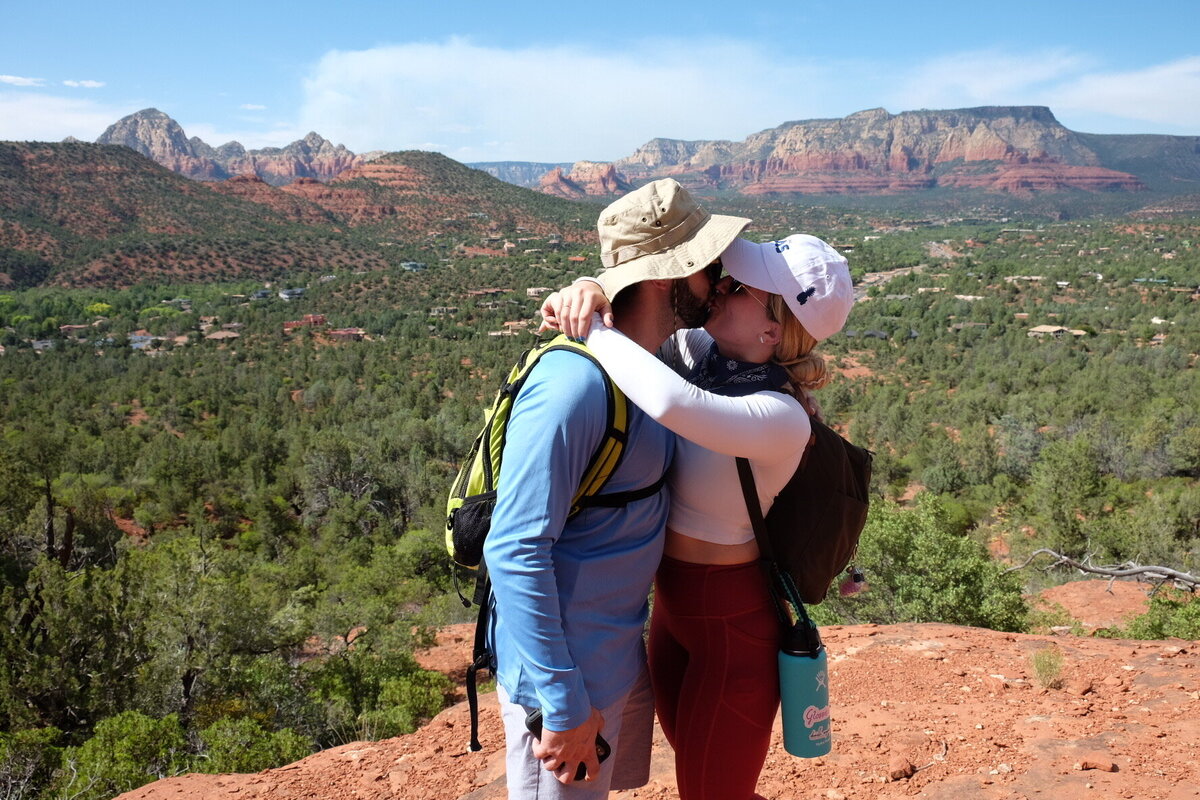 5fea16ad9332b784a6c62a6a_BD9F45E8-76BE-4B85-A529-BCF70A1B39DE-2831-0000012BC43EC1F2