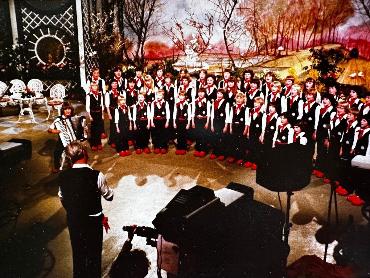 2b233601-e62f-4229-9b84-1df2028b3415