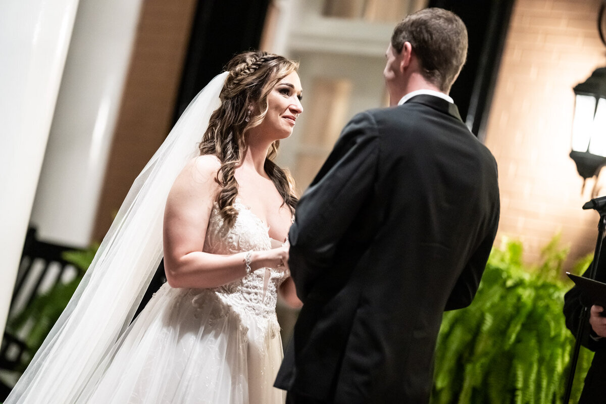 Bride and groom at Southern Oaks wedding