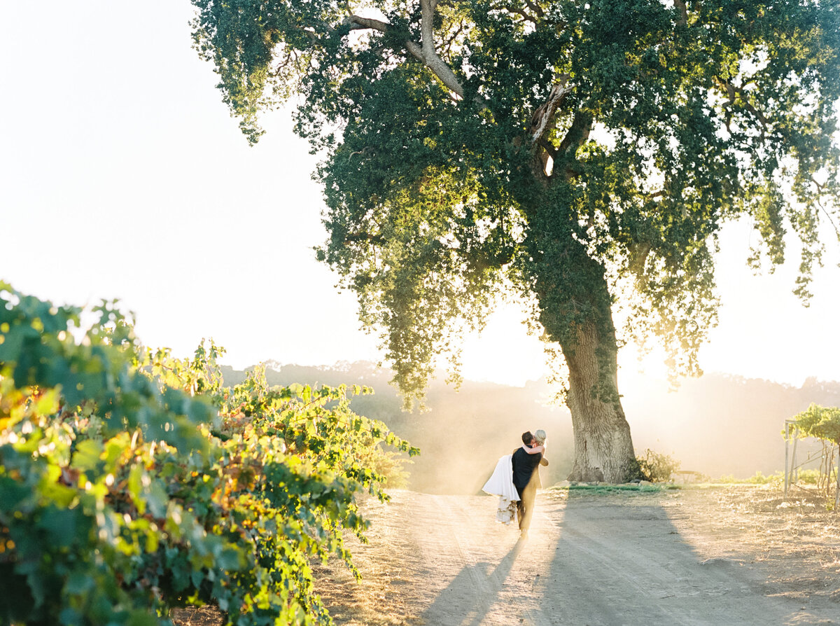 Hammersky_Vineyards_Paso_Robles_Wedding_060