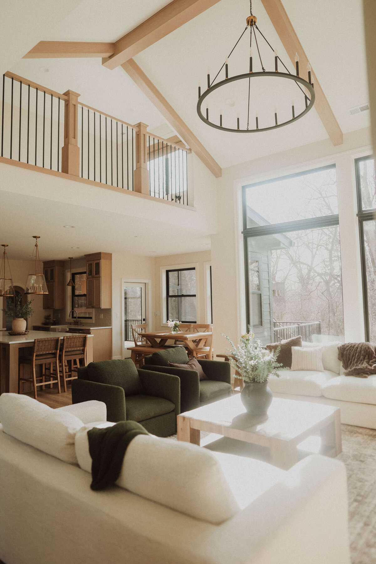 9632-Livingroom-Polk-City-Central-Iowa-Custom-Home-JRL-Builders-3F1A8192