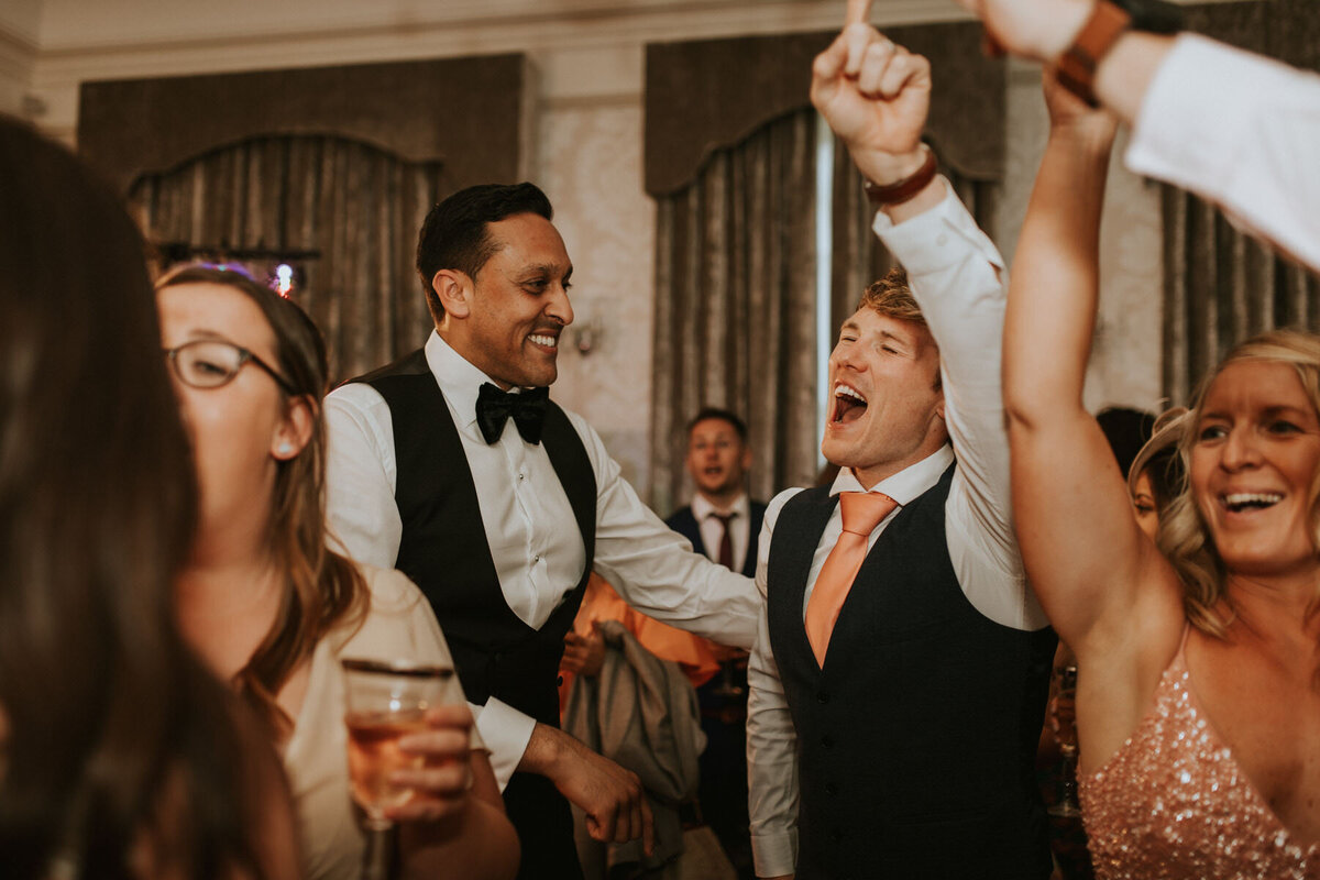 Sunnyandnicole_penncastle_lauradeanphotography_dorsetweddingphotographer-83