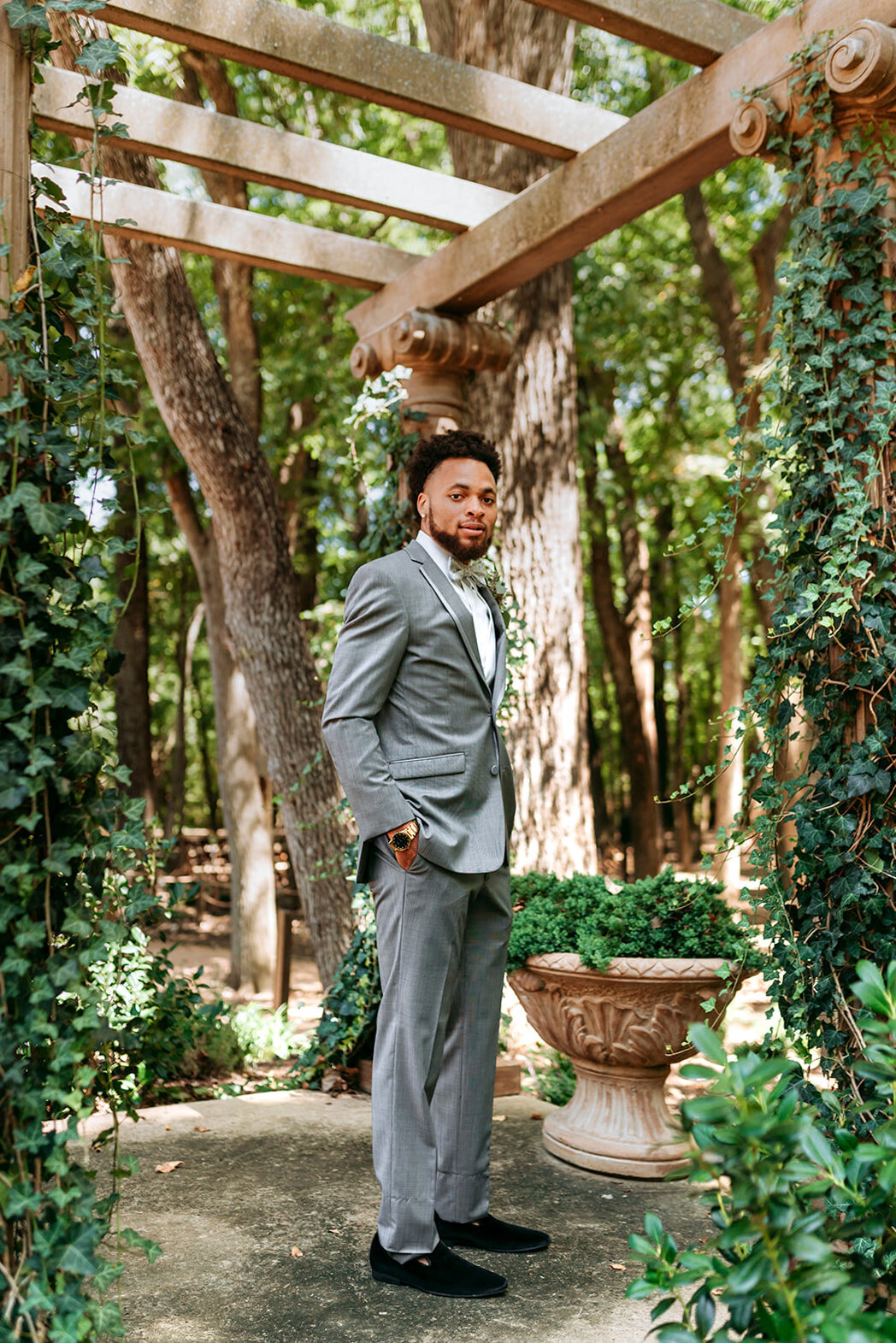 reTheBurrowWeddingPhotography-213