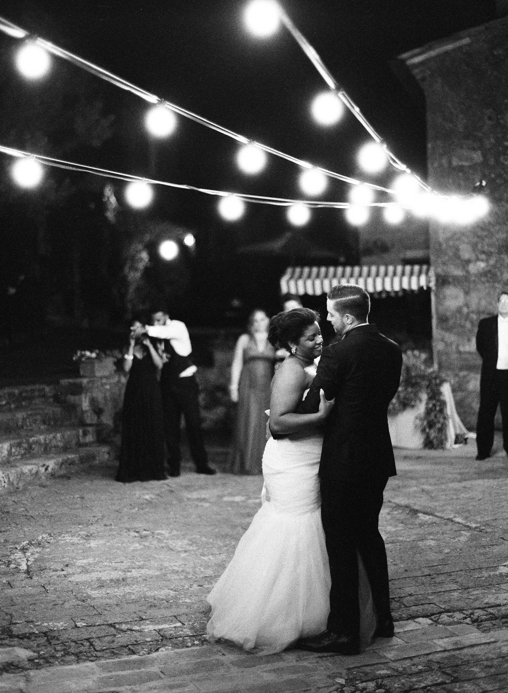 Borgo Stomennano Tuscany Wedding Photographer Luxury Bride Destination Fine art Film Wedding Vicki Grafton Photography.JPG74