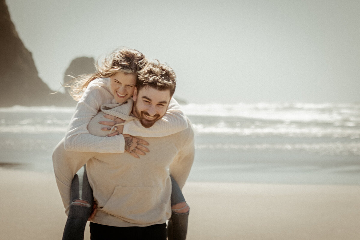 Oregon Coast Cannon Beach Family Couples Photos Portland Vancouver PNW Photographer