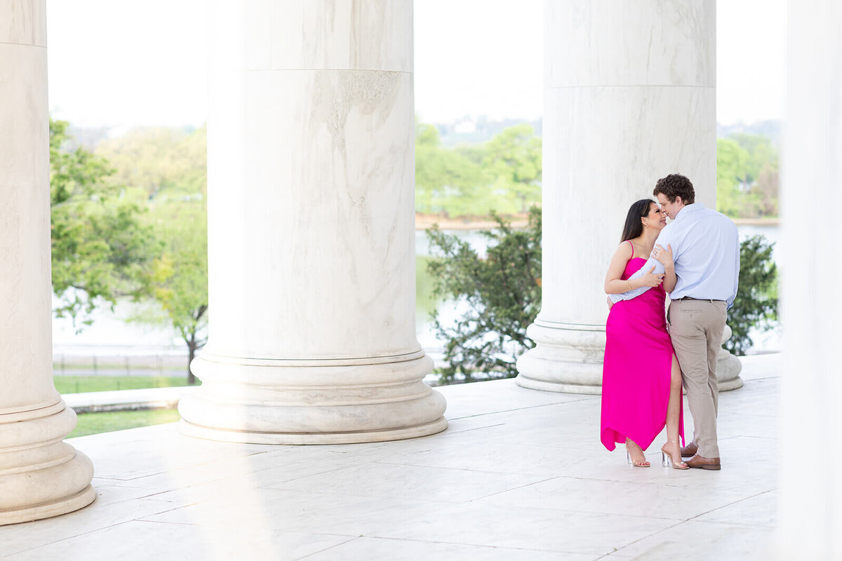 Jefferson Memorial engagement session