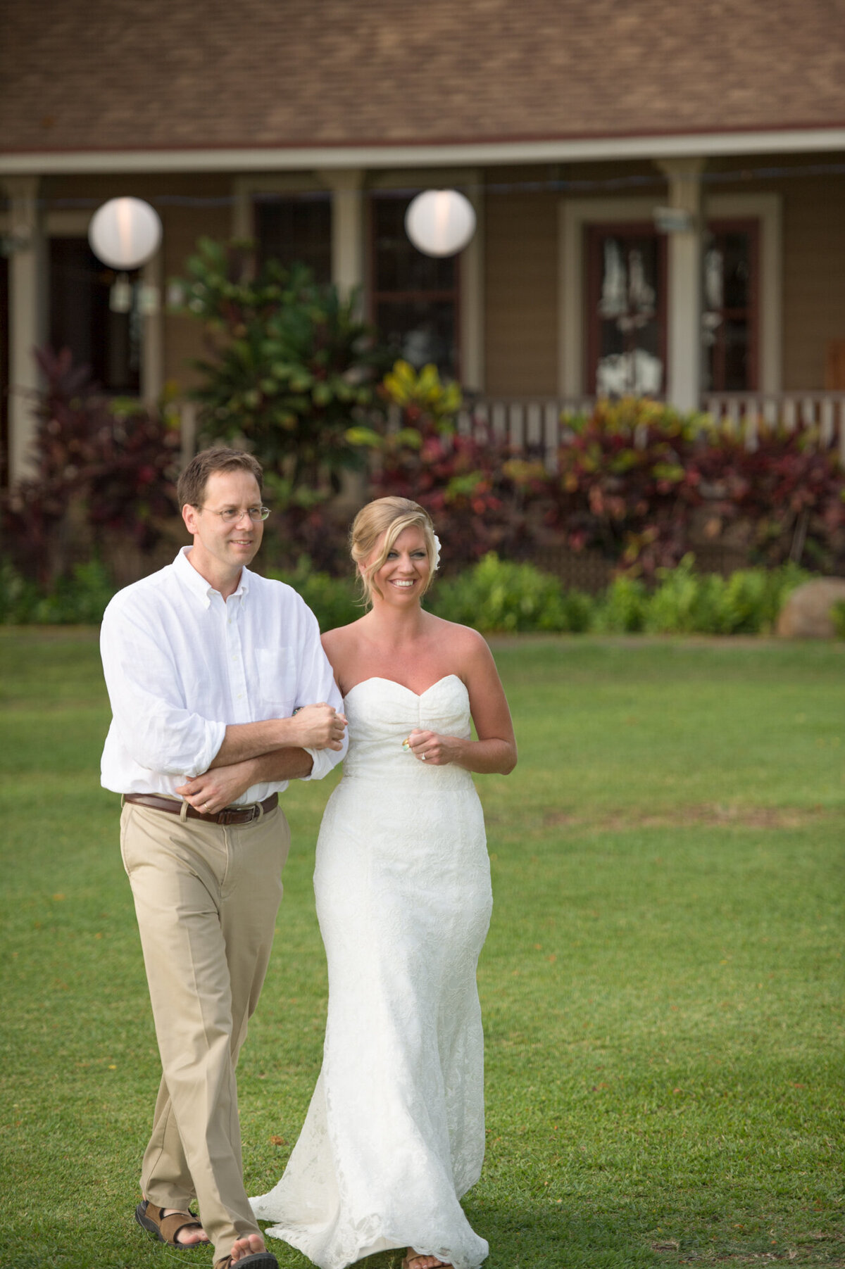 Hawaii-destination-wedding-photographer-2