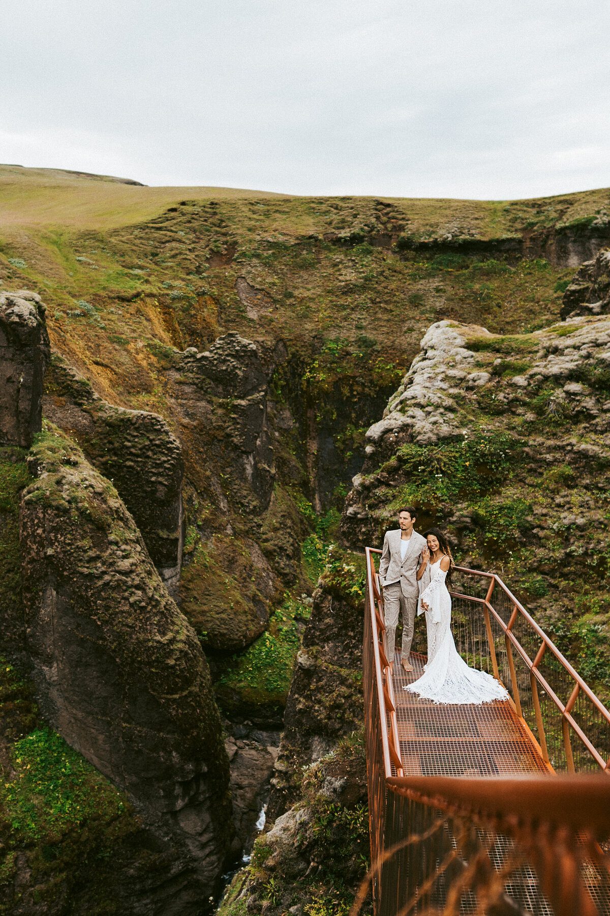 -fjardrargljufur-canyon-elopement-iceland--31