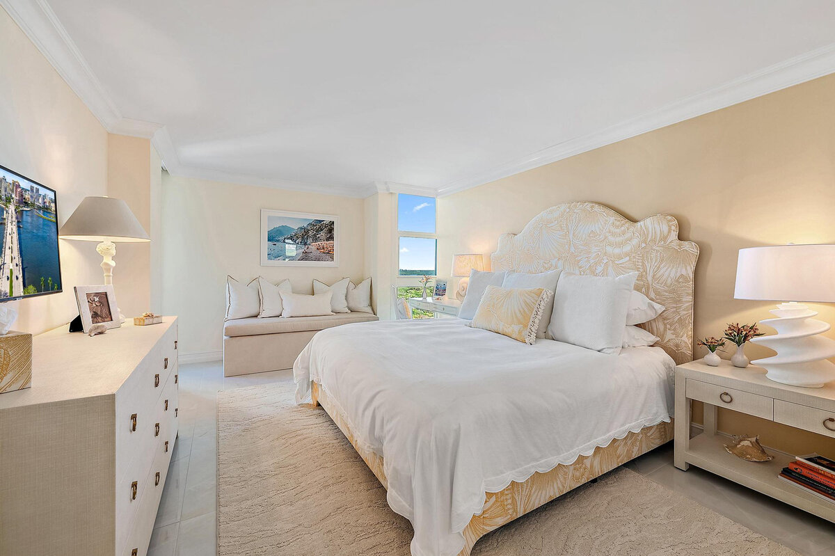Interior-Concierges-Golden-Palms-Palm-Beach-Interior-Designer-35