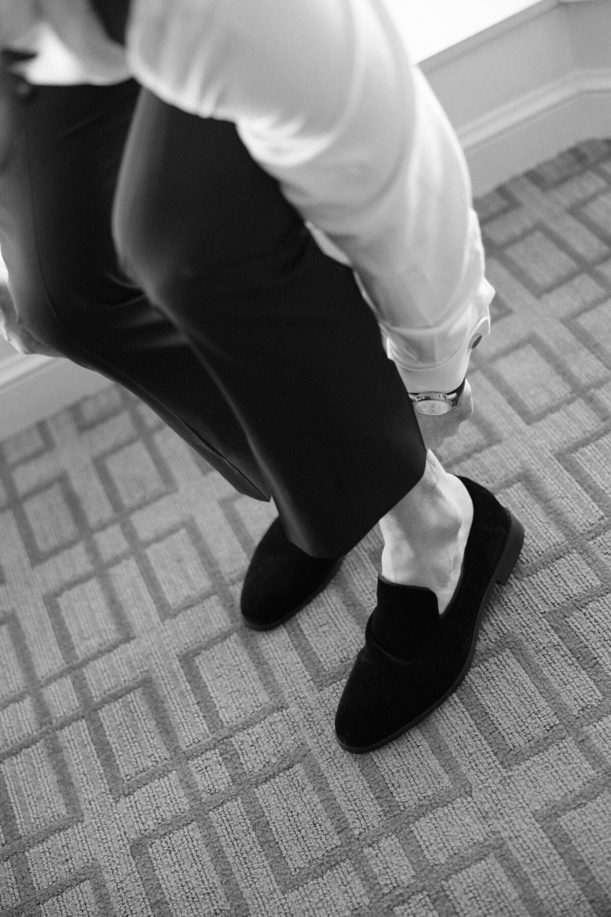 groom-style