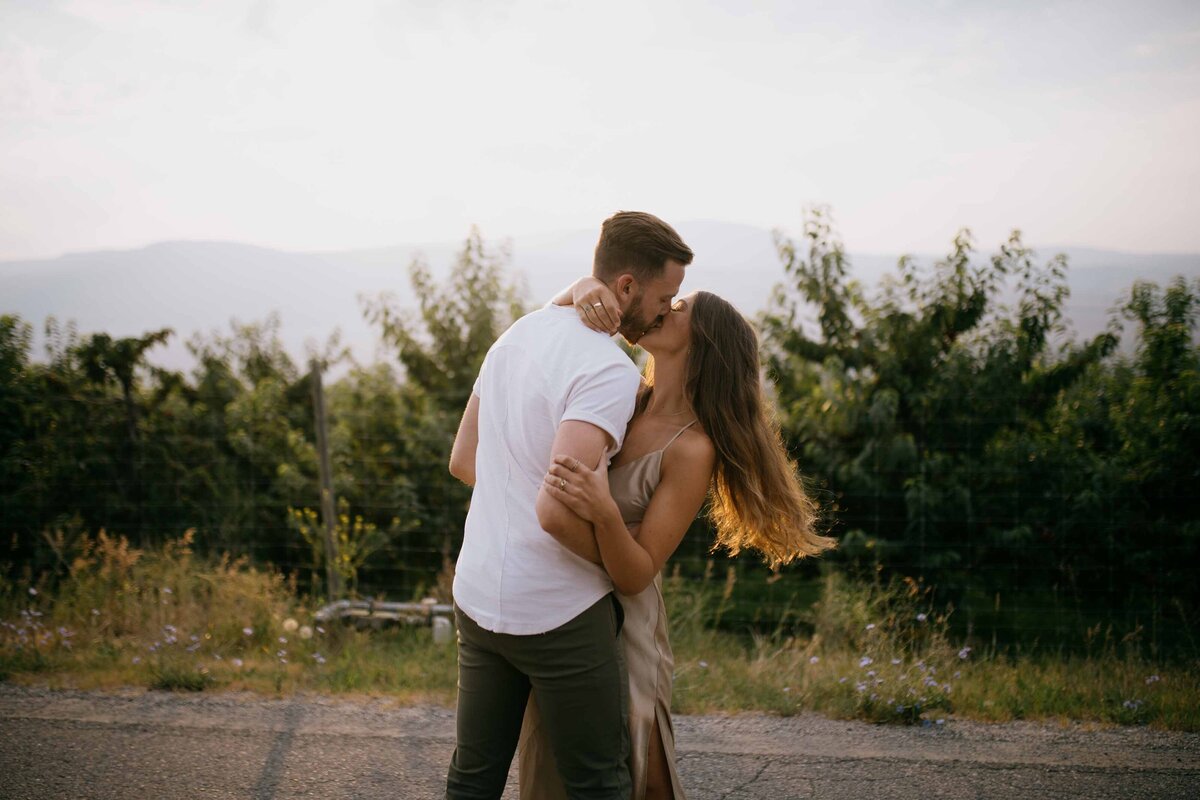 Okanagan Sunrise Couples Session-32